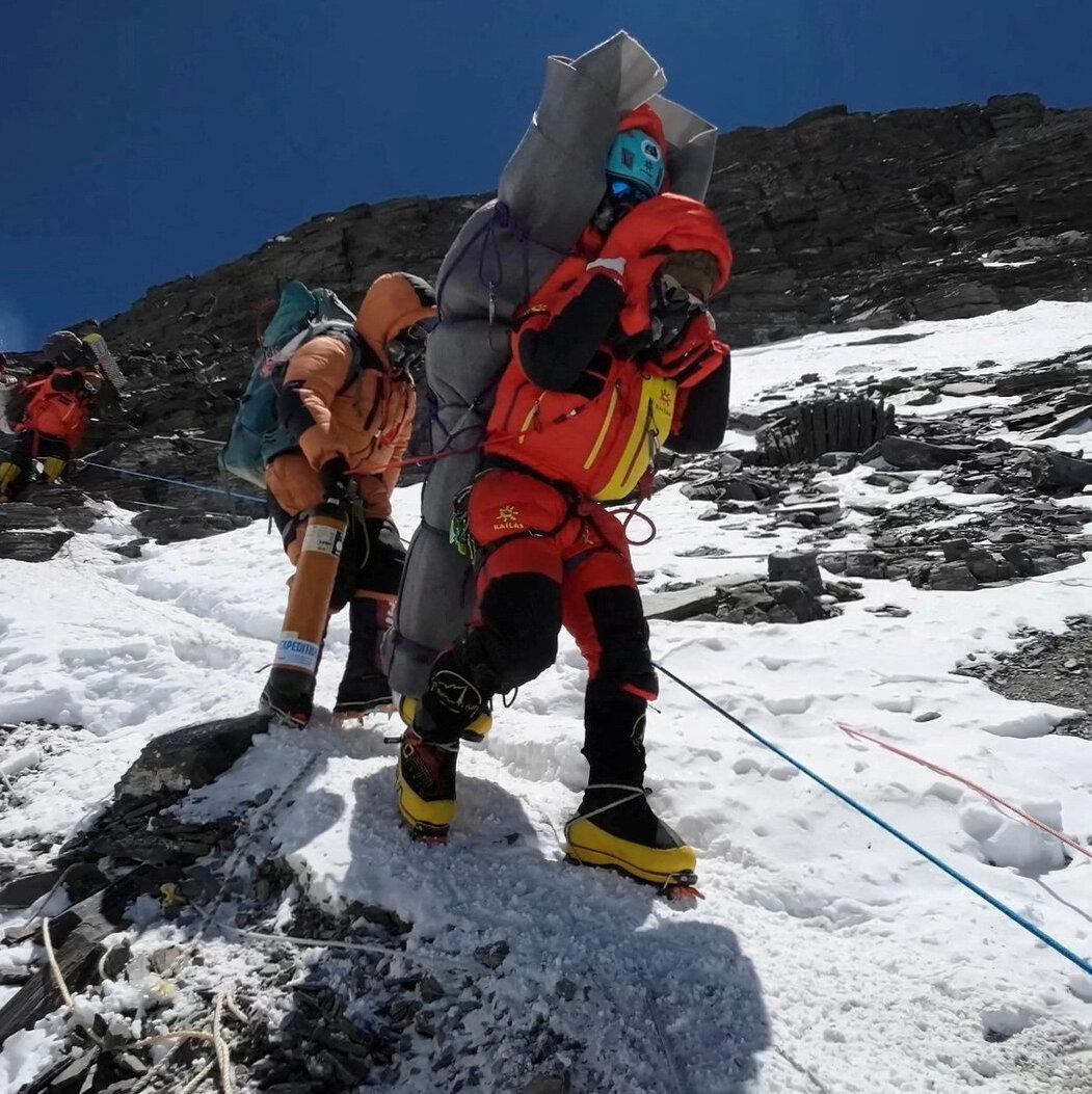 Life and Death in Everest's Death Zone: The Realities of High-Altitude Rescue